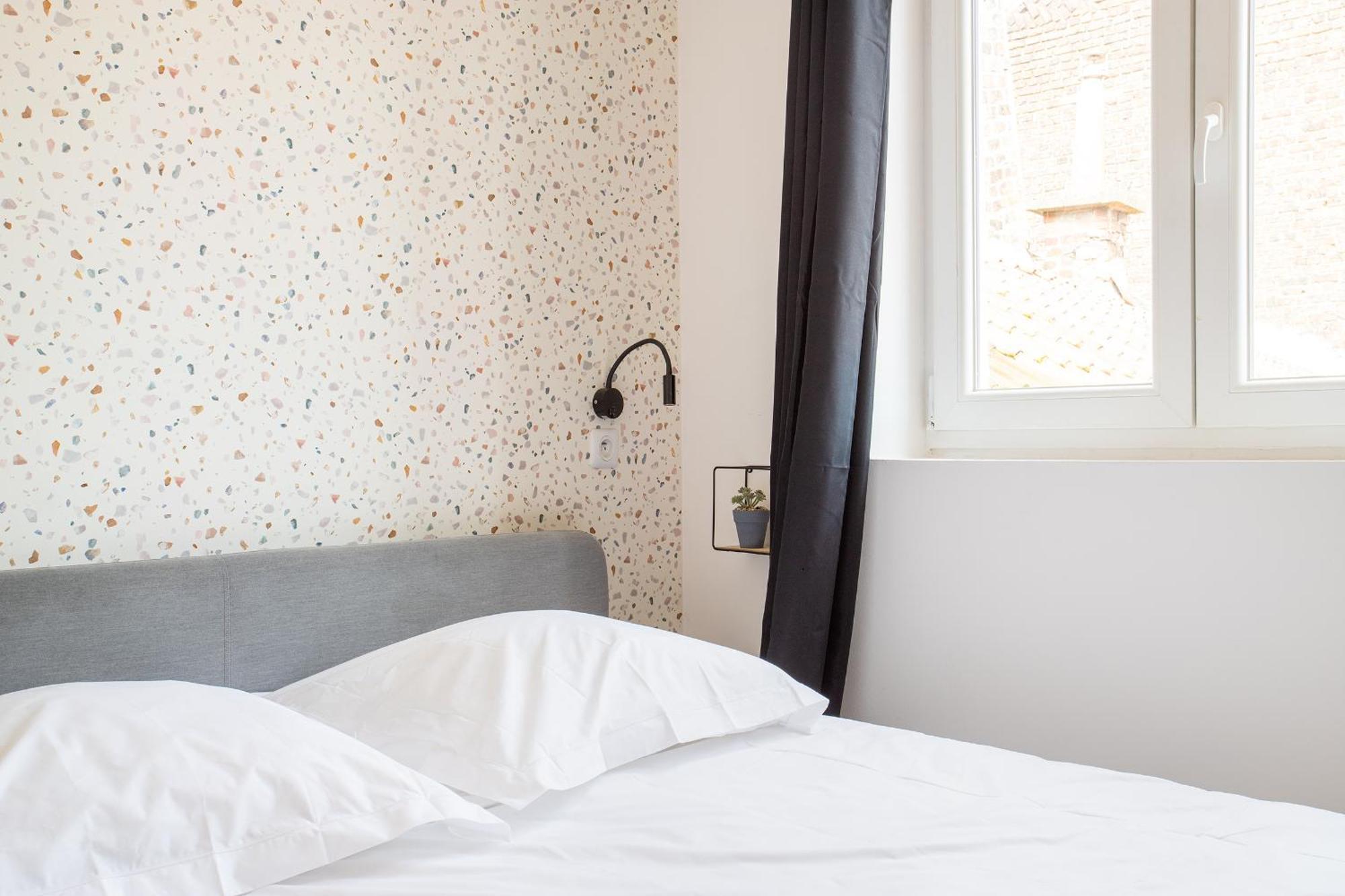 S&K Suite Grande Rue Roubaix - Chambre Spacieuse Et Sdb Privee - Netflix Et Cuisine 外观 照片