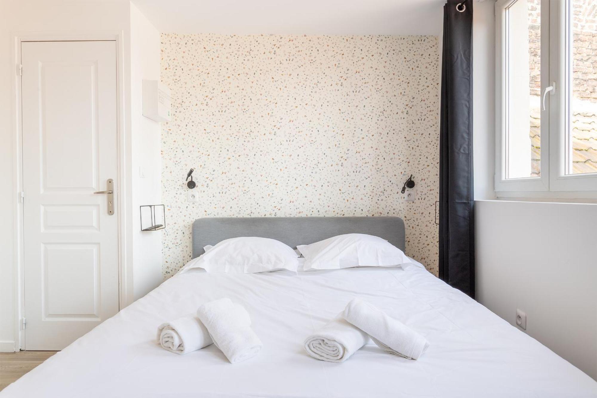 S&K Suite Grande Rue Roubaix - Chambre Spacieuse Et Sdb Privee - Netflix Et Cuisine 外观 照片