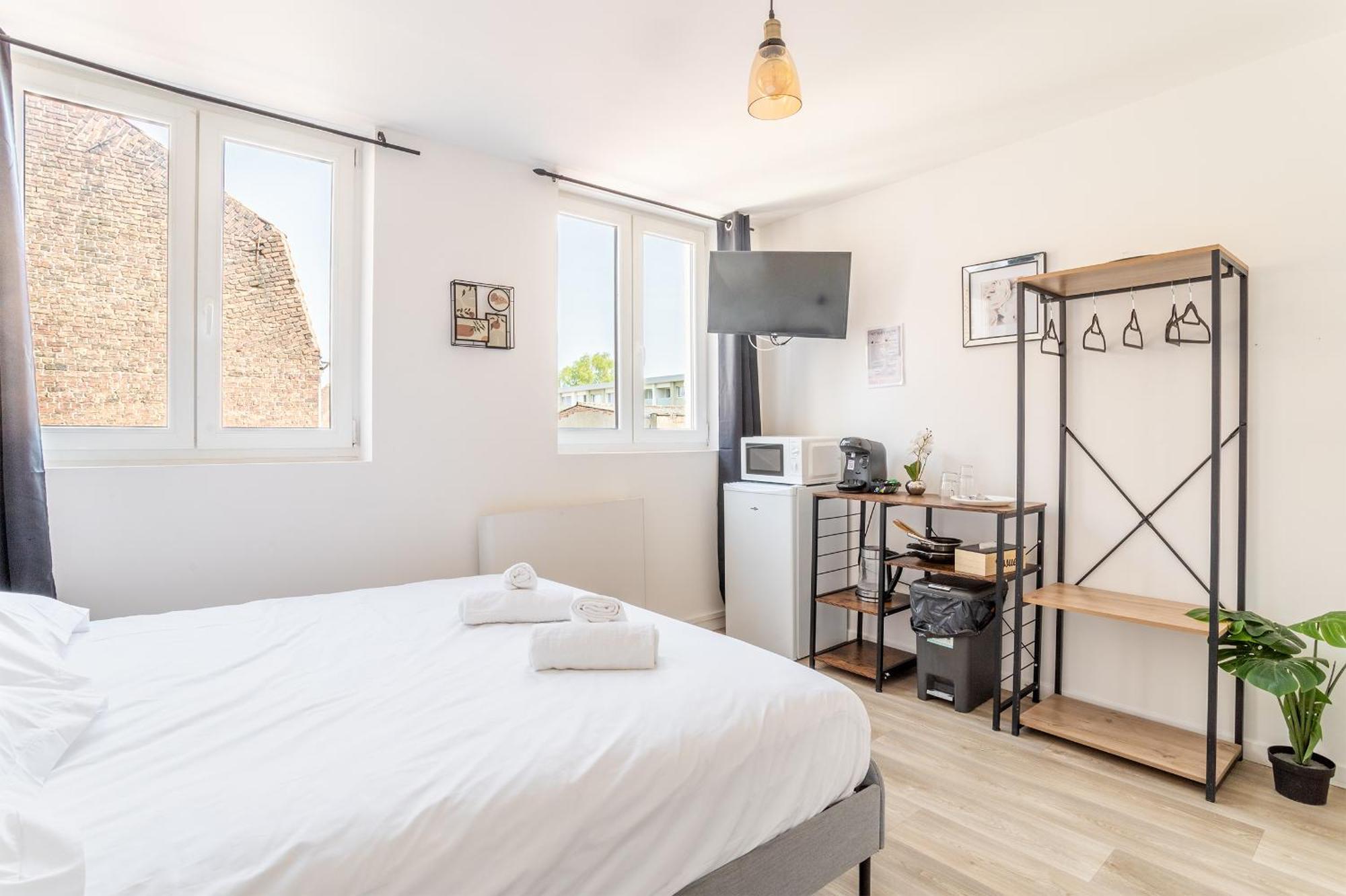 S&K Suite Grande Rue Roubaix - Chambre Spacieuse Et Sdb Privee - Netflix Et Cuisine 外观 照片